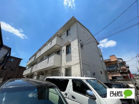 �����s������ւQ���ڂ̃A�p�[�g�̌����O��