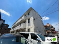 �����s������ւQ���ڂ̃A�p�[�g�̌����O��