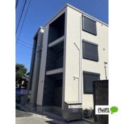 �����s�����拻��Q���ڂ̃A�p�[�g�̌����O��