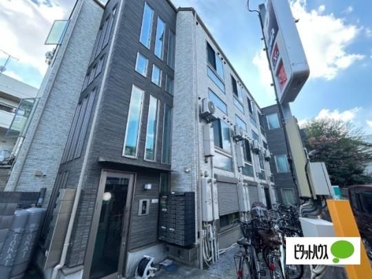 �����s������|�̒˂T���ڂ̃A�p�[�g�̌����O��