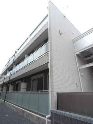 �����s�������J�c�R���ڂ̃}���V�����̌����O��