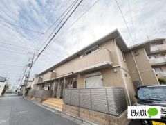 �����s������_����Q���ڂ̃A�p�[�g�̌����O��