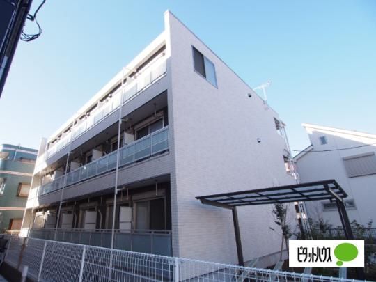 �����s�����擌�ۖ؊ԂP���ڂ̃A�p�[�g�̌����O��