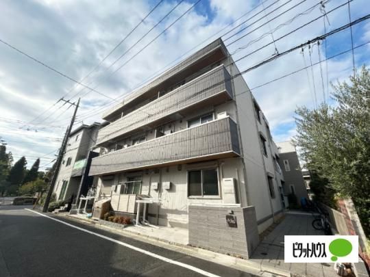 �����s������ۖ؊ԂQ���ڂ̃A�p�[�g�̌����O��