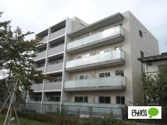 �����s�������Q���ڂ̃}���V�����̌����O��