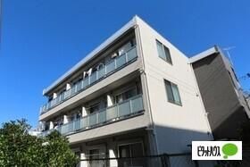 �����s������~���R���ڂ̃A�p�[�g�̌����O��