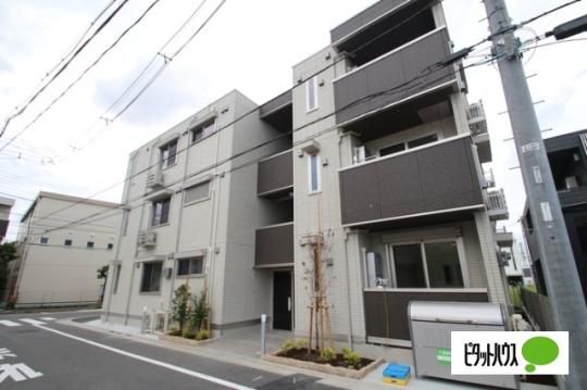 �����s������Z���̃A�p�[�g�̌����O��