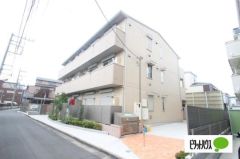 �����s�������R���ڂ̃A�p�[�g�̌����O��