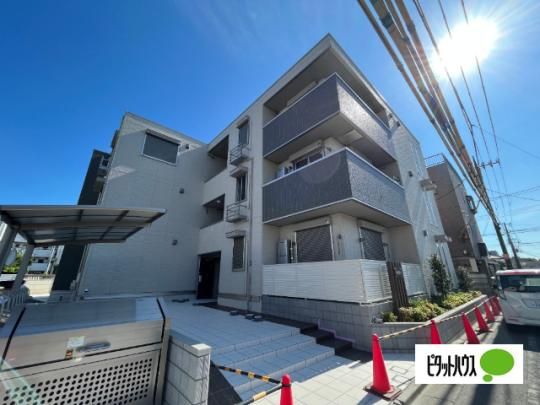 �����s������ۖ؊Ԃ̃A�p�[�g�̌����O��