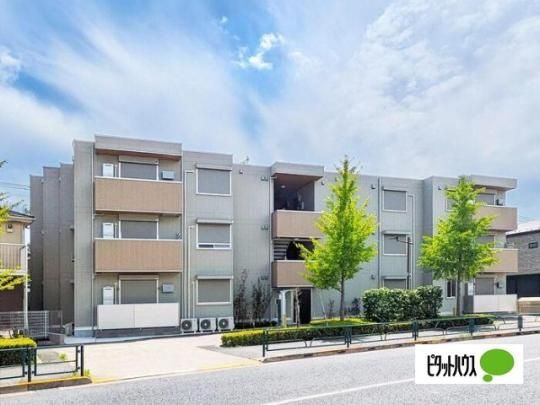 �����s�������Ԕ��R���ڂ̃A�p�[�g�̌����O��