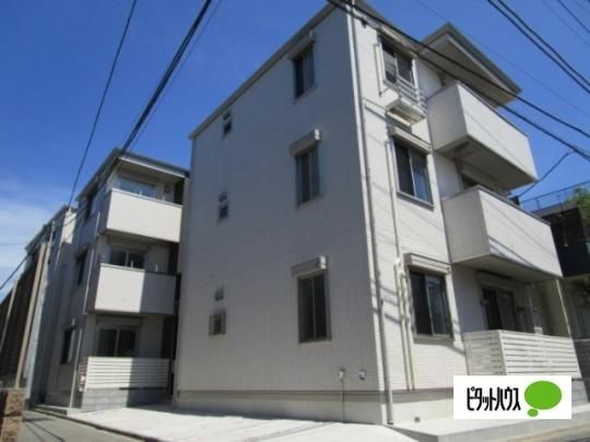 �����s������{�ؓ쒬�̃A�p�[�g�̌����O��