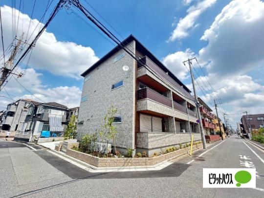 �����s�������c�ƂP���ڂ̃A�p�[�g�̌����O��