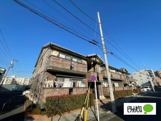 �����s������J�݉ƂR���ڂ̃A�p�[�g�̌����O��