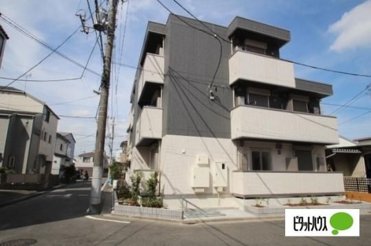 �����s�������Ԕ��̃A�p�[�g�̊Ԏ�