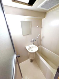 �����s�����q�s�������̒��Ã}���V�����̉摜