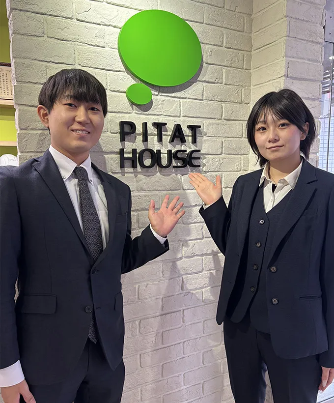 �Ί�œ����Ɖ�c������X�[�c�𒅂��j���̎ʐ^