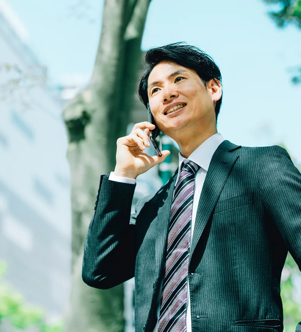 �X�}�[�g�t�H�������ɓ��ĂĘb���Ȃ�������X�[�c�p�̒j���̎ʐ^