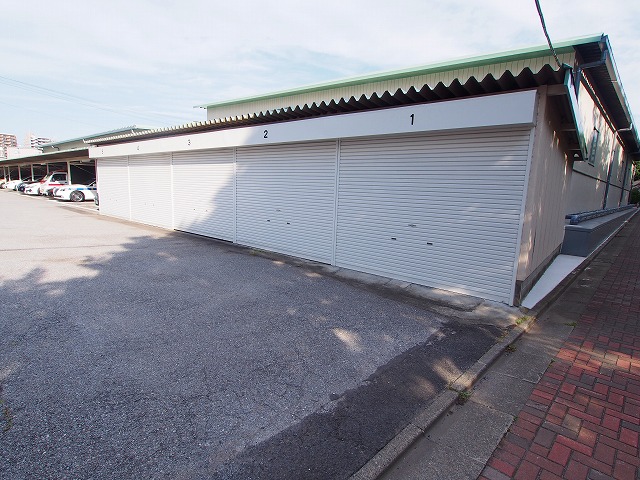 月極駐車場 インターナショナル岩田企画 ピタットハウス竹の塚店